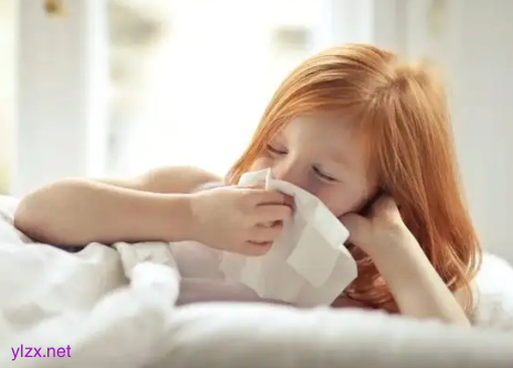 夏天宝宝经常眼睛痒就该警惕了!眼红过敏性结膜炎千万别扛着